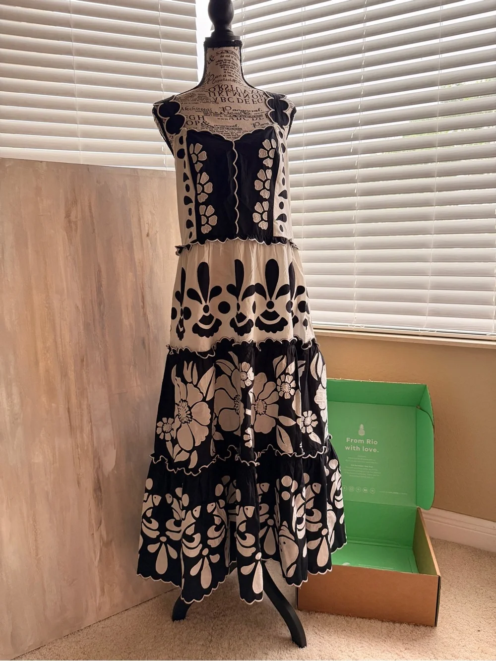 NWT | Sz L | FARM Rio Black & White Scallop-Trim Tiered Midi Dress - Picture 6 of 16